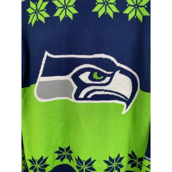 NFL Team Apparel Men's M Seattle Seahawks Football Pullover Sweater - Picture 2 of 7